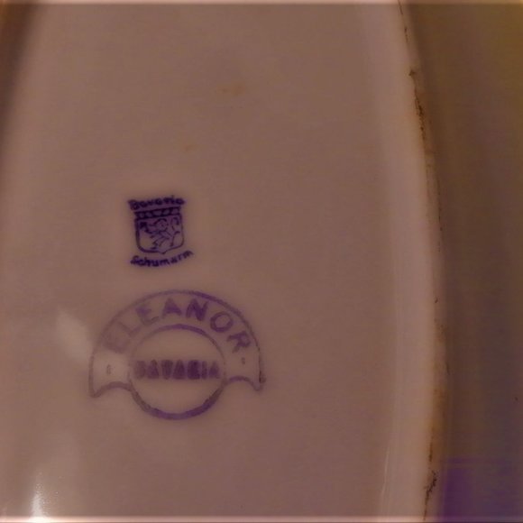 *Amazing Serving *** PLATE *** BAVARIA - Picture 3 of 3